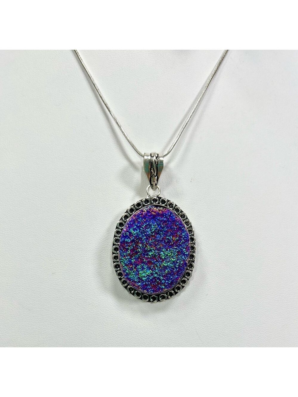 Titanium Druzy 925 Pendant & Earrings Set - Picture 4 of 15